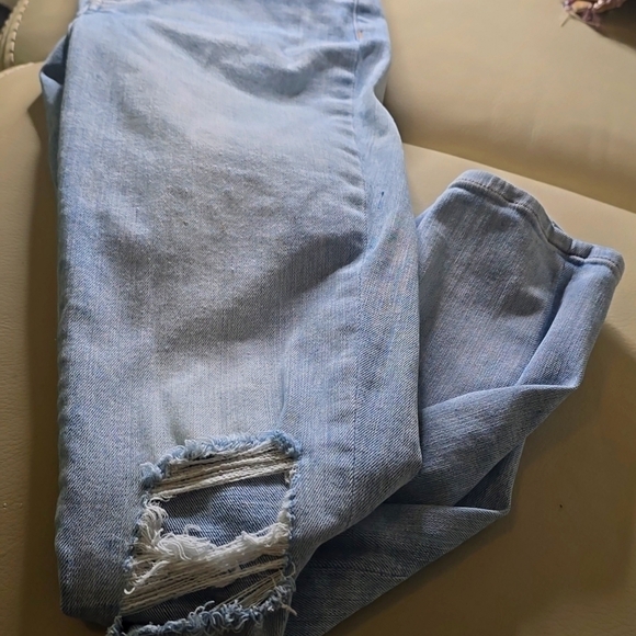 Jeans - Picture 5 of 6